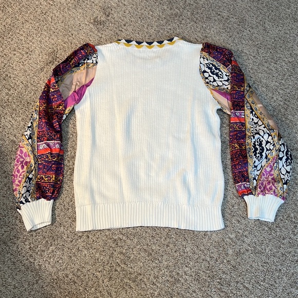NWOT Fate sweater - Picture 4 of 6